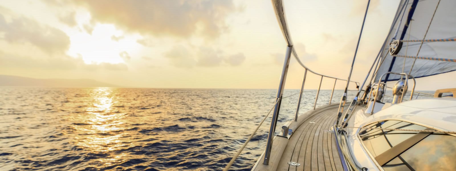  Personal Insurance Choose Sydney Charles for plain sailing personal insurance provision.